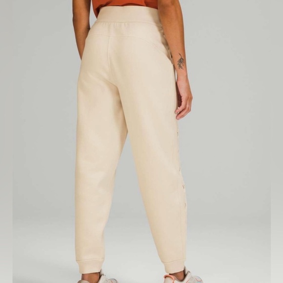 Lululemon sz 0 Braided Detail High-Rise Jogger White Opal Pants Lace-Up Detail - Picture 9 of 12